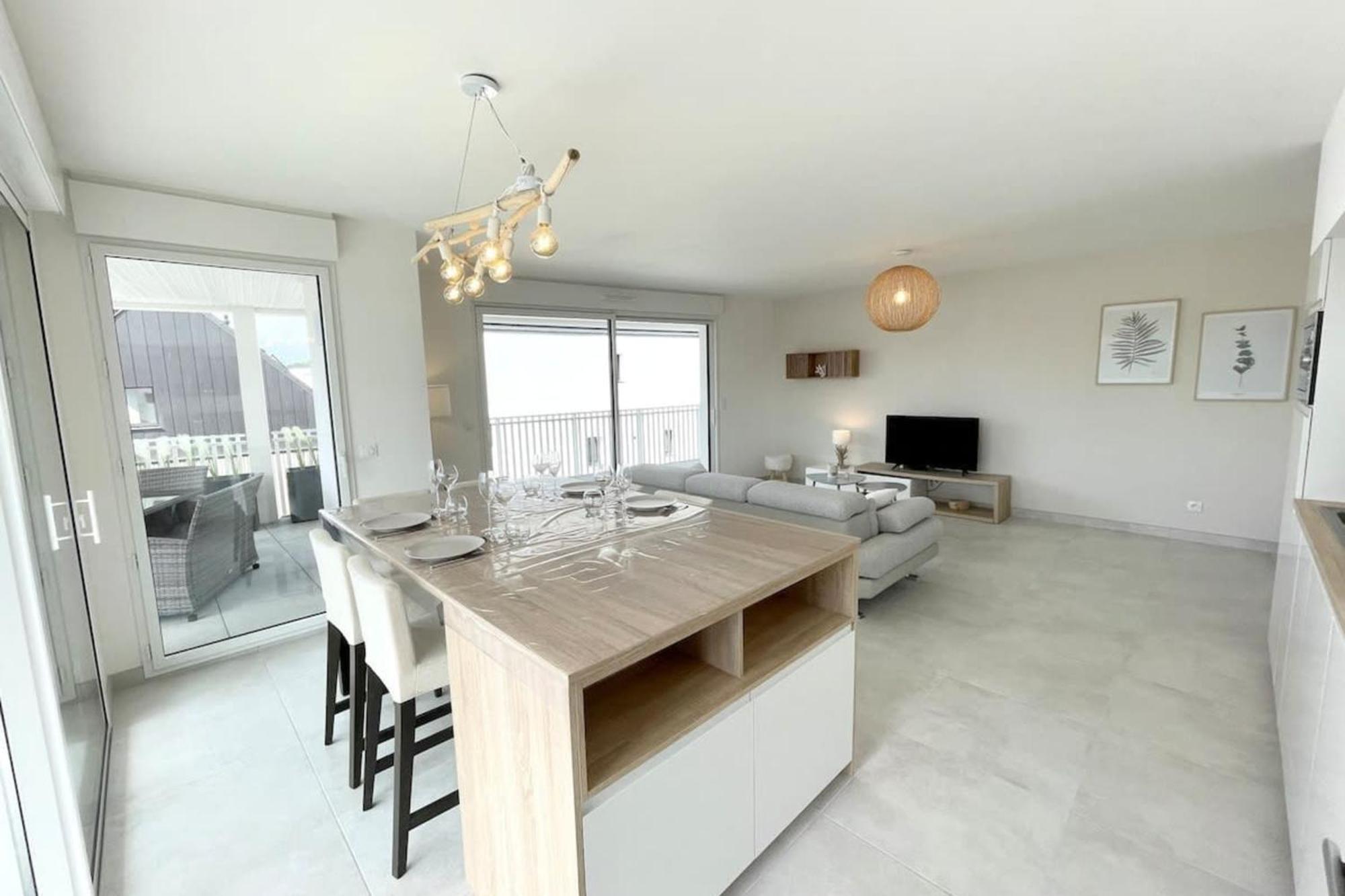Spacieux Appartement Neuf De Standing Hyper Cosy Larmor-Plage Exterior photo
